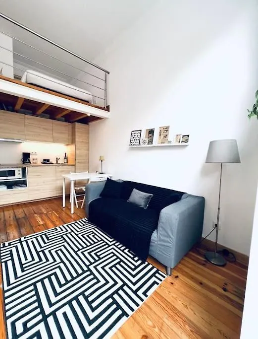 Lisbon Lovely Mezzanino Studio Close To Lx Factory