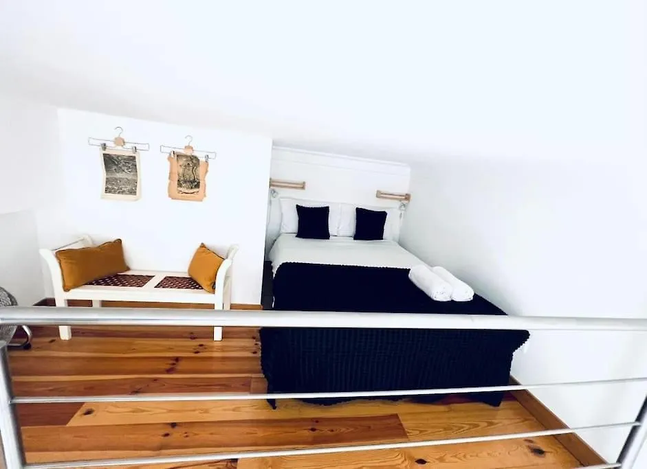 Lisbon Lovely Mezzanino Studio Close To Lx Factory